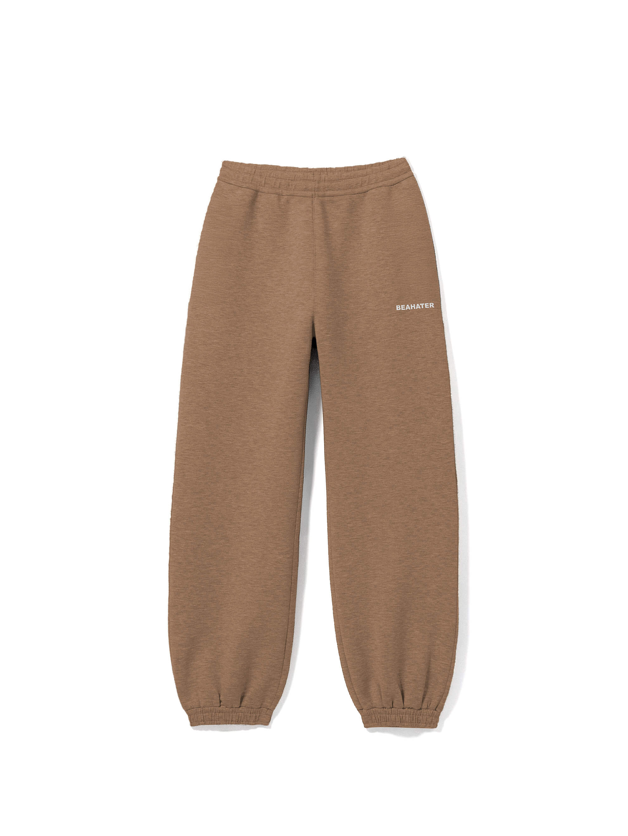 Baggy Jogger Sweatpants in Mocha Brown für Herren und Damen, Frontansicht auf weißem Hintergrund, hochwertiger French Terry Stoff mit elastischem Bund und relaxed Streetwear Fit