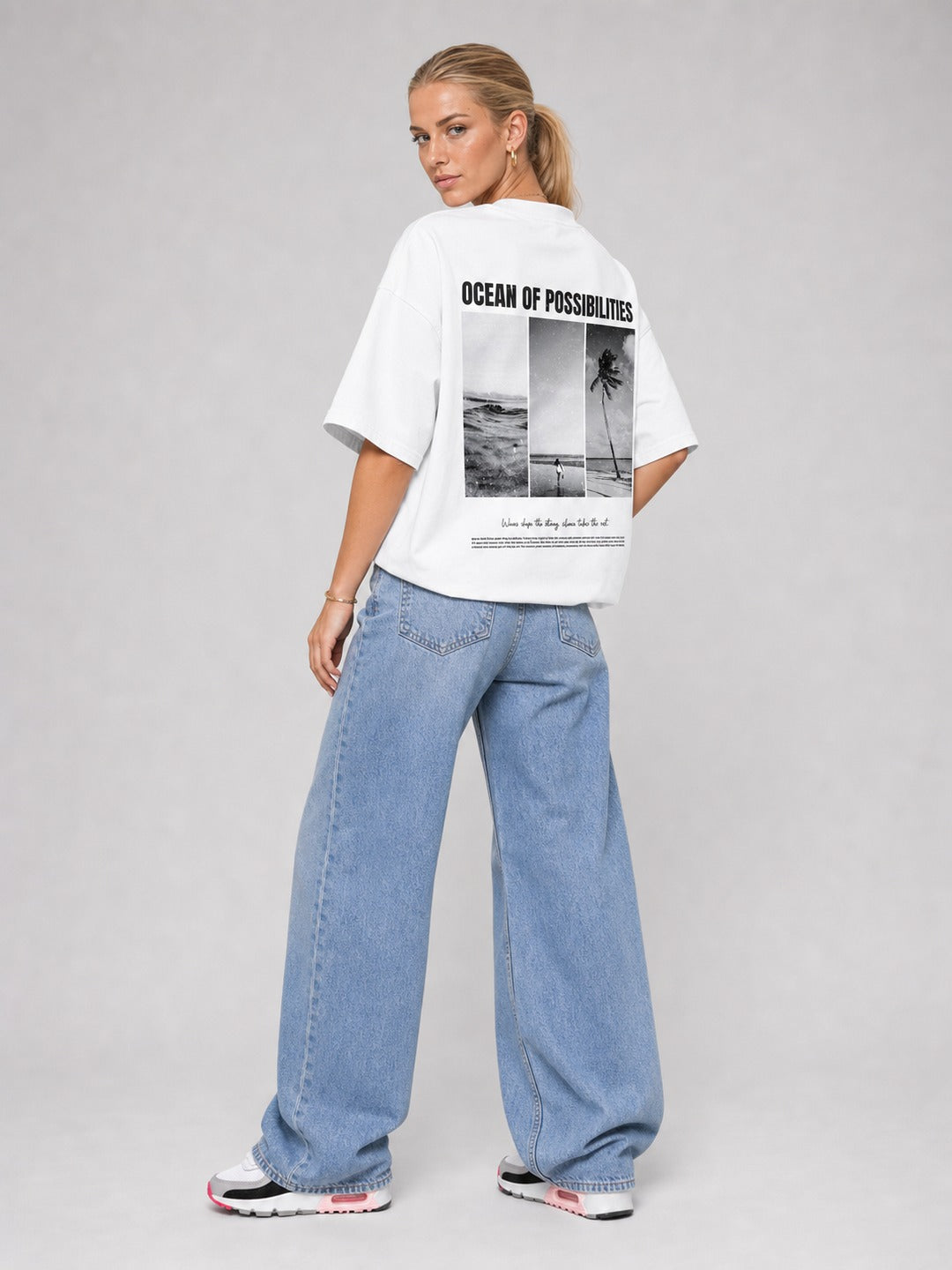 BEAHATER T-Shirt Weiß Oversized Ocean – Damen-Rückenansicht mit OCEAN-Backprint
