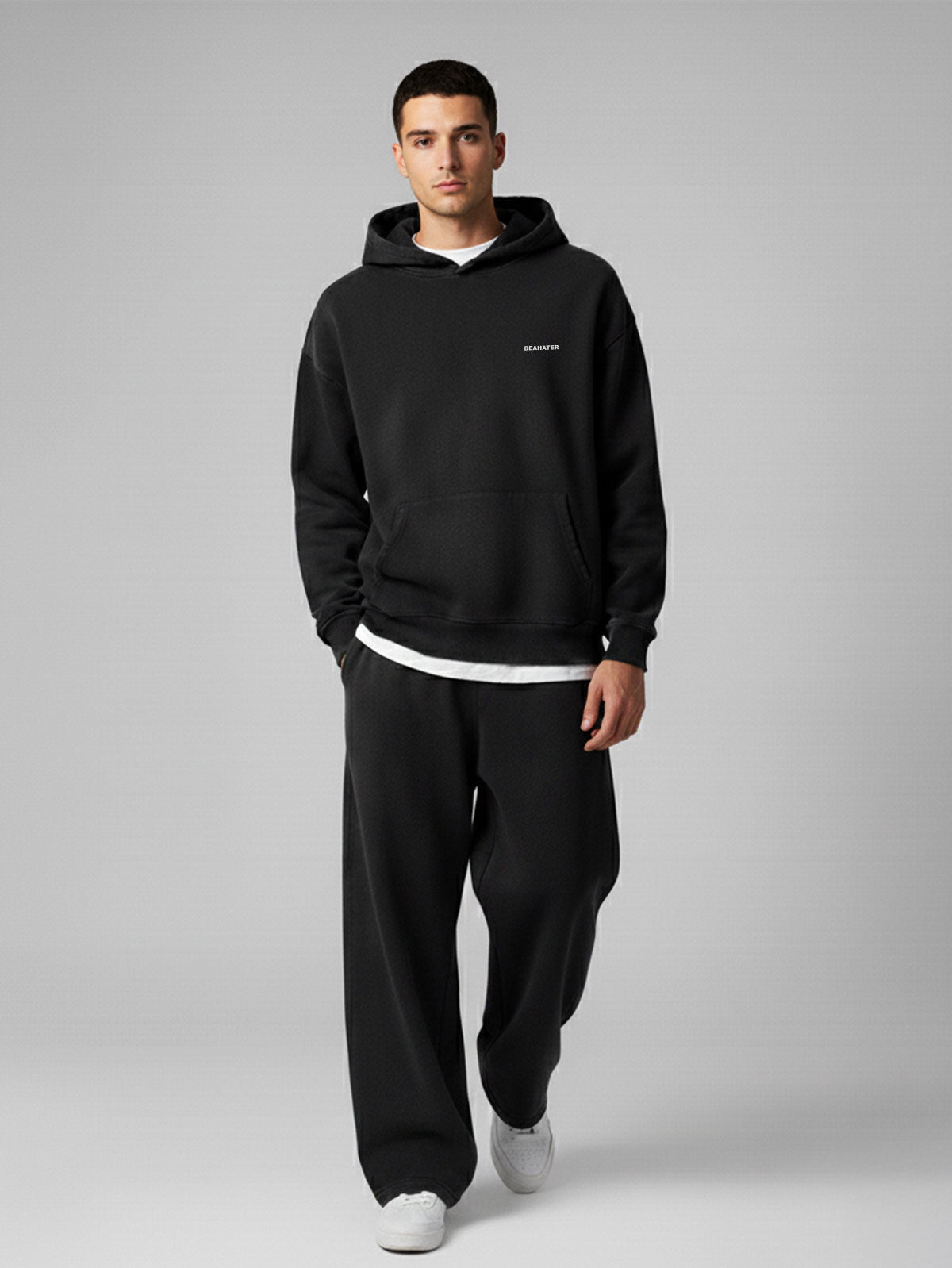 Oversized Hoodie Black – Heavy French Terry, 2D-Stickerei, Vintage Washed Look 