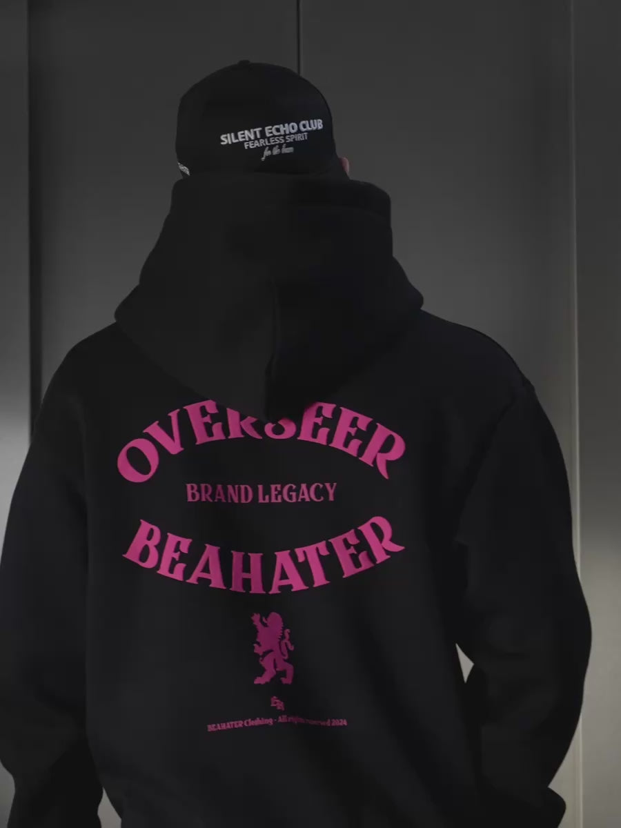 Vorderseite schwarzer Oversized Hoodie mit 3D-Stickerei – 660 GSM Streetwear für Damen & Herren
